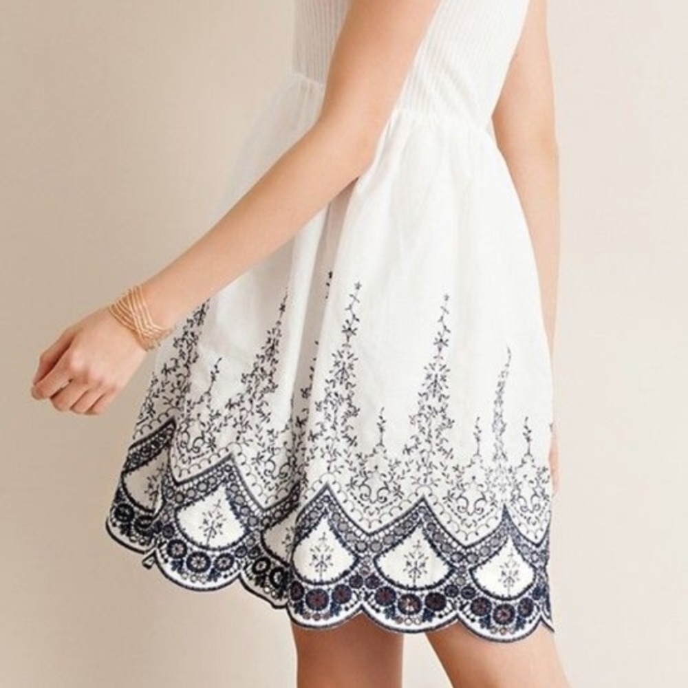 Entro medium navy blue and white embroidered dress - Picture 7 of 8